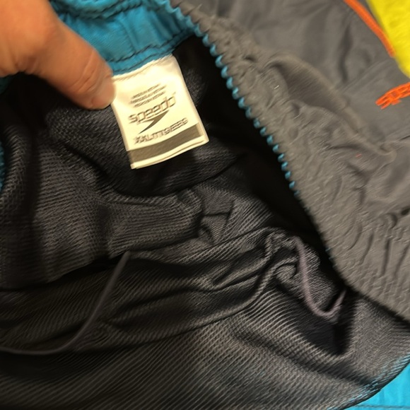 2pk Men’s Speedo Swim Trunks Sz XXL Black & Orange Navy & Royal Pockets and Mesh - Picture 2 of 5